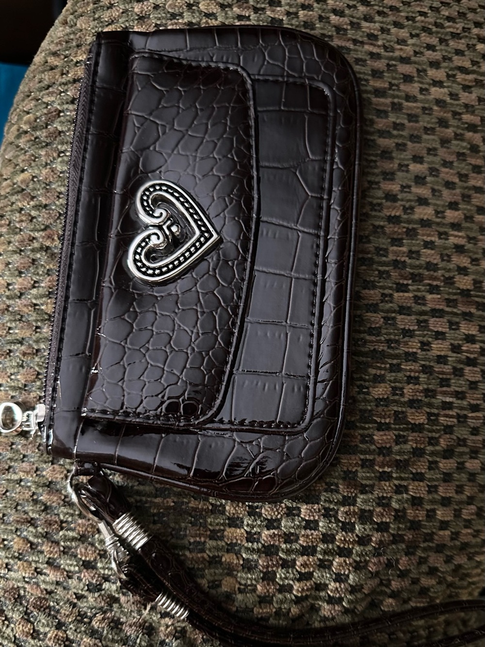 Women's Dark Brown Croc-Embossed Vegan Patent Wristlet with Heart Accent